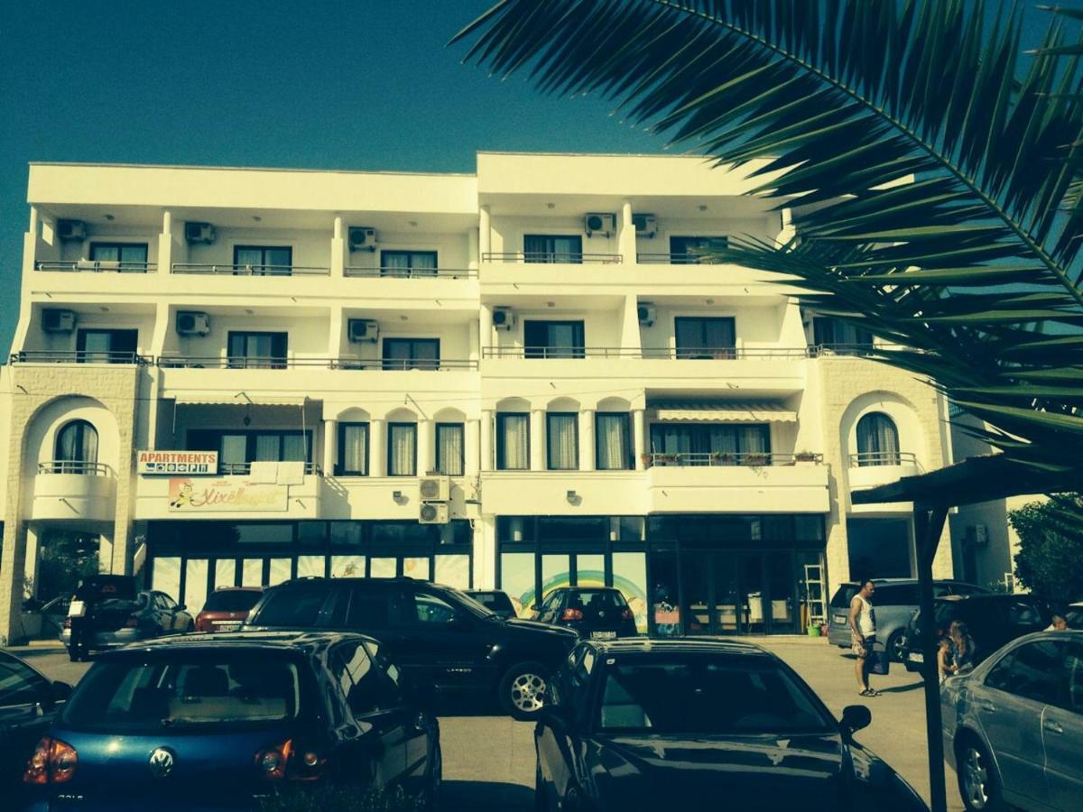 & Haxhibeti Apartment *